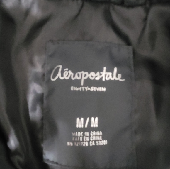 Aeropostale - Picture 3 of 3